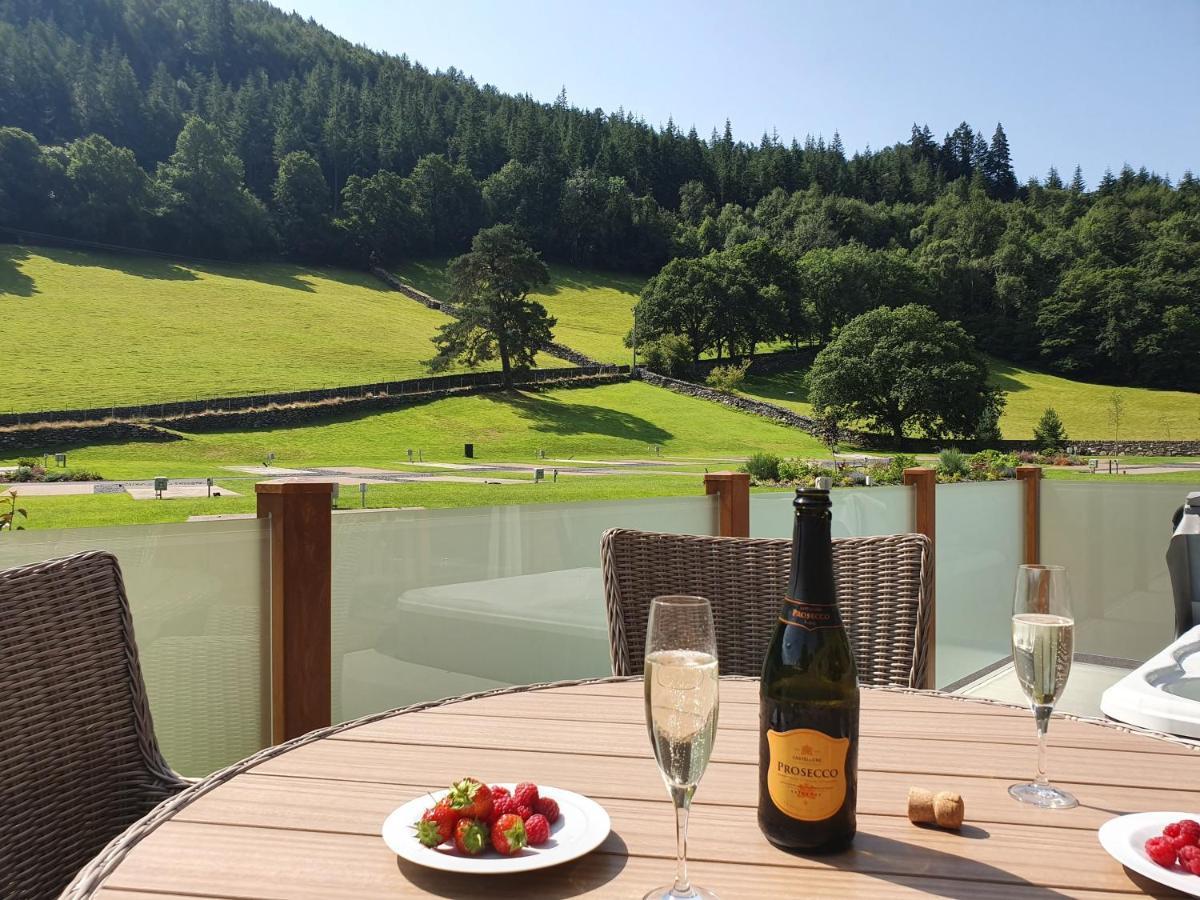 Llyn Brenig Lodge Betws-y-Coed Buitenkant foto